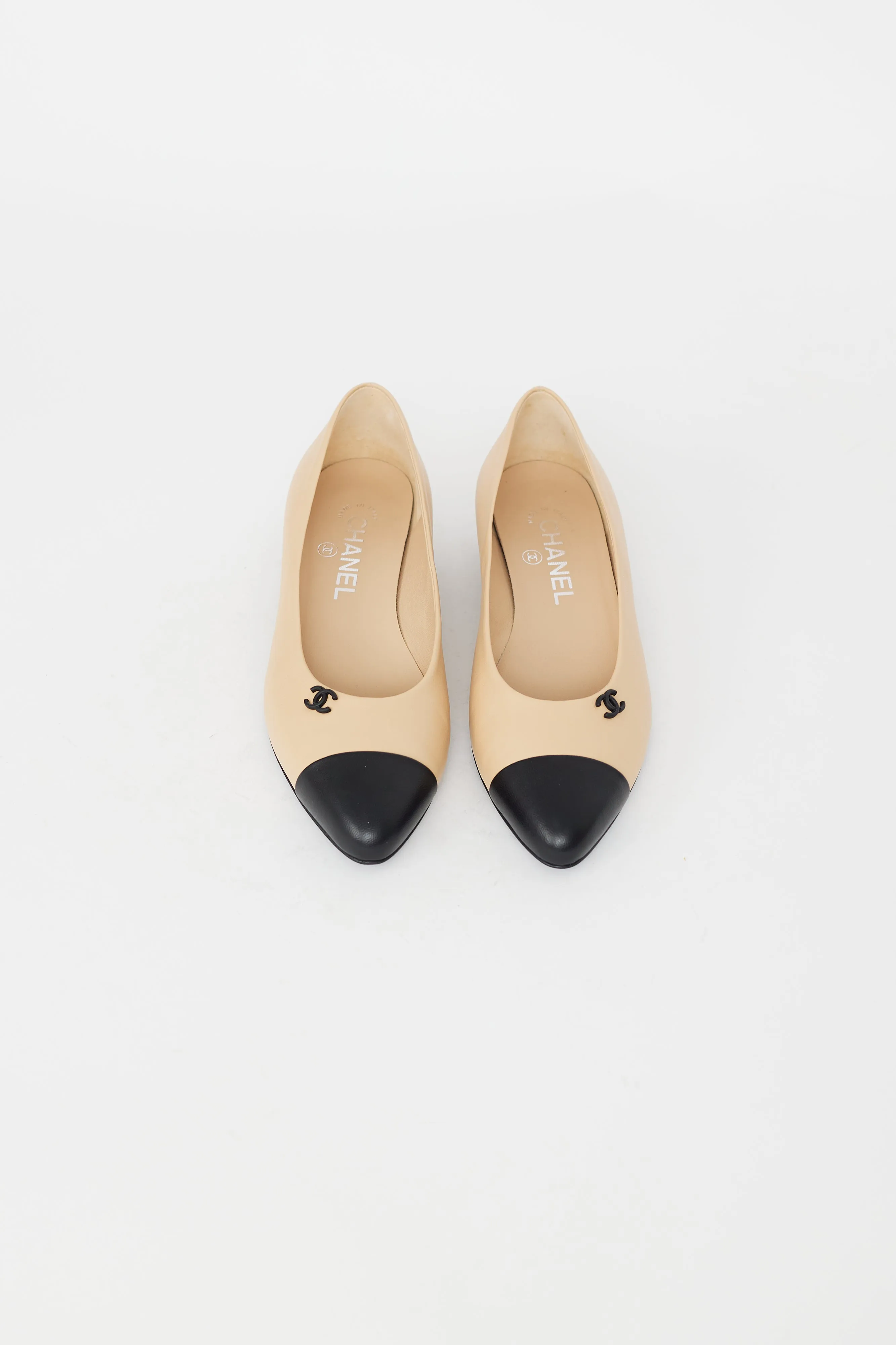 Beige & Black Toe Leather Flat