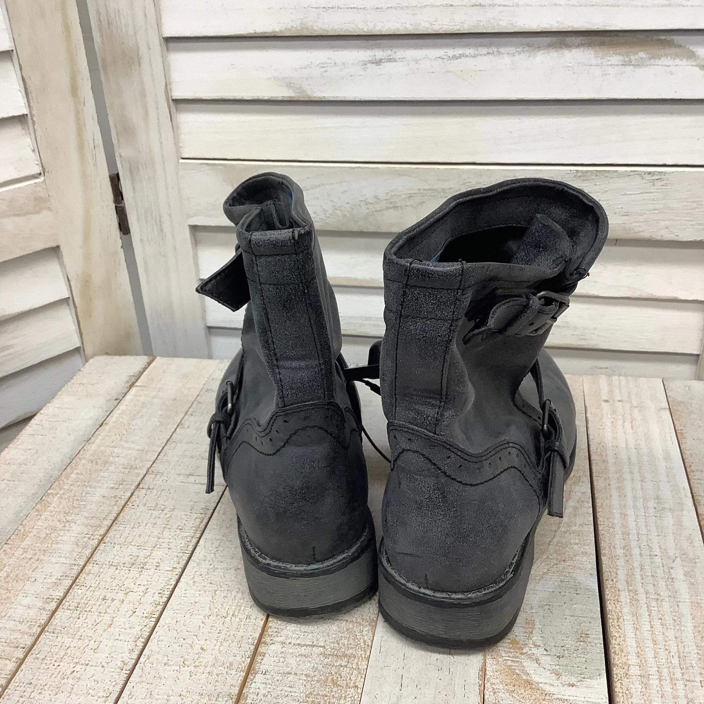 Boots Ankle Flats By Nine West  Size: 5.5