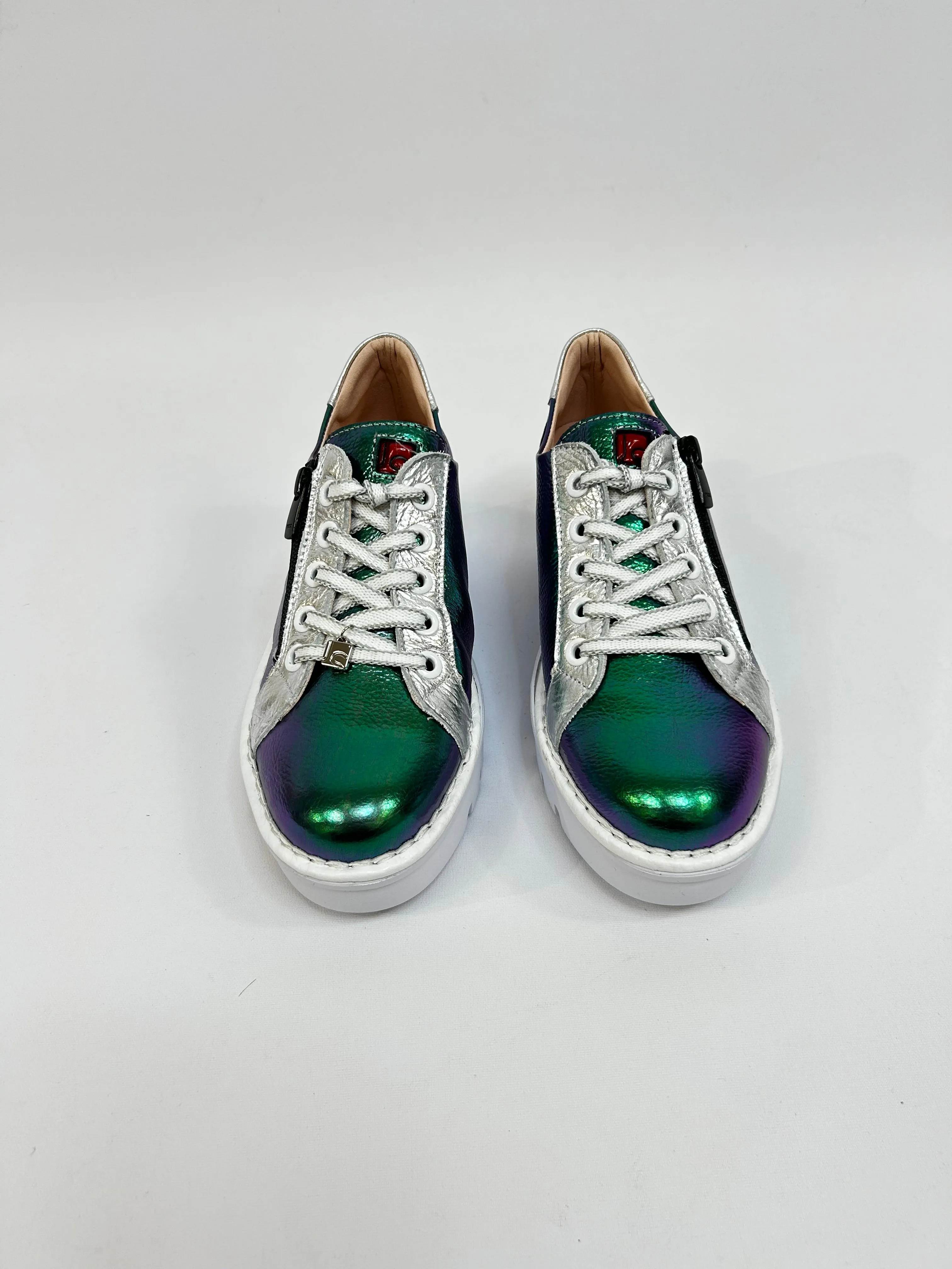 JOSE SAENZ Green & Purple Shiny Trainer