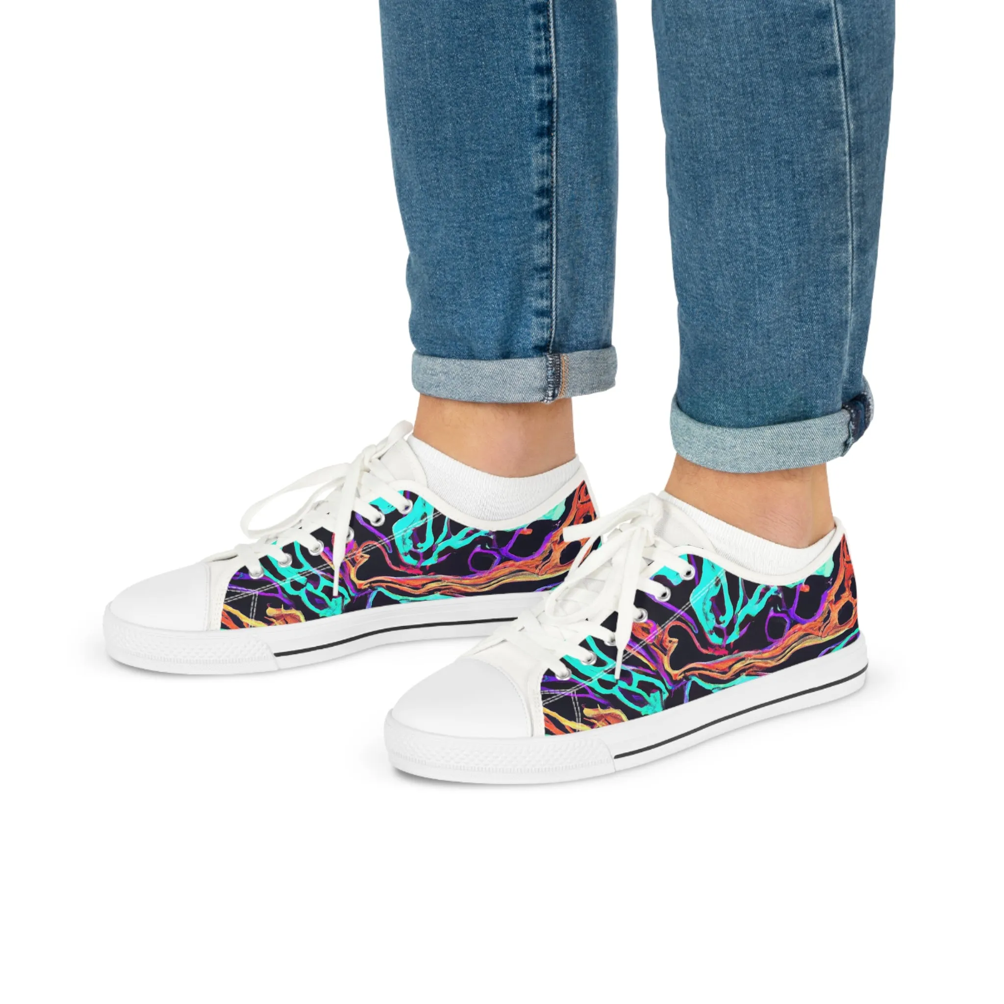 Mabelle 'Mab' Cobblefoot - low top