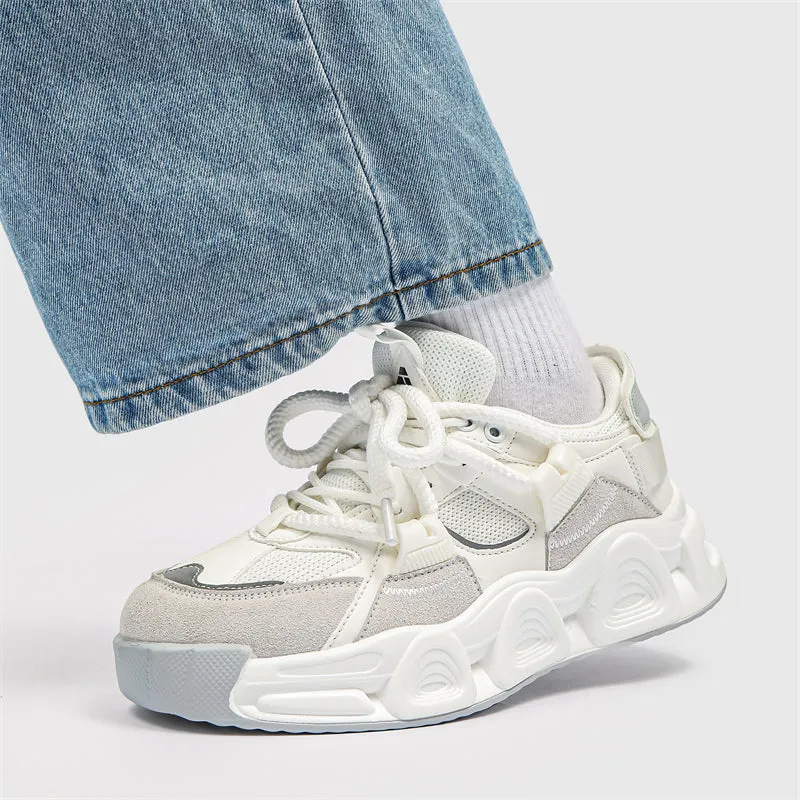 Warrior Surge T4 Sneakers